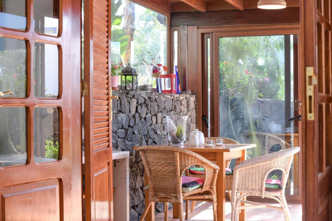 Bungalow Playa Bastián Costa Teguise Exterior foto